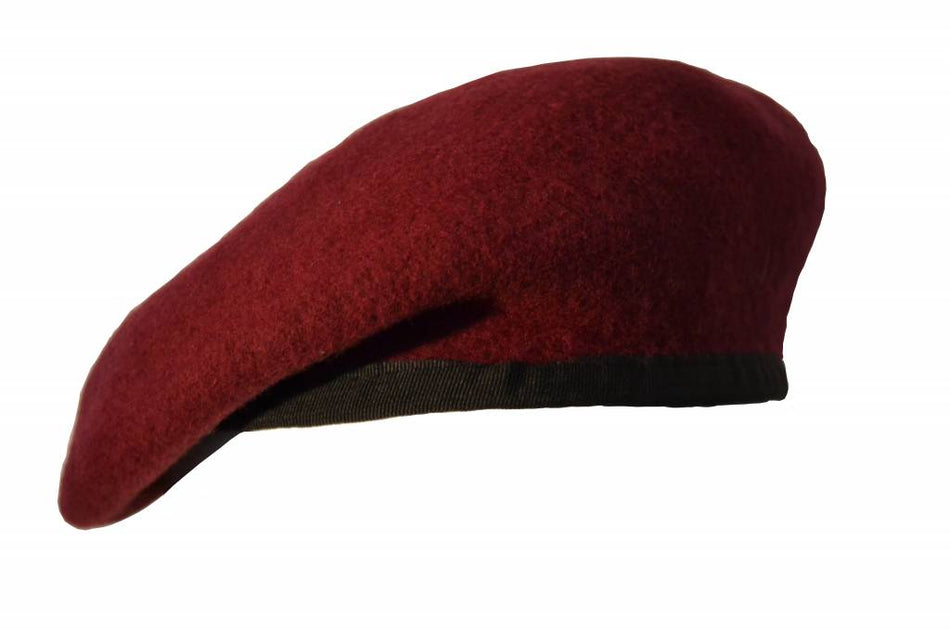 Rode baret ( Luchtmobiel, Para )