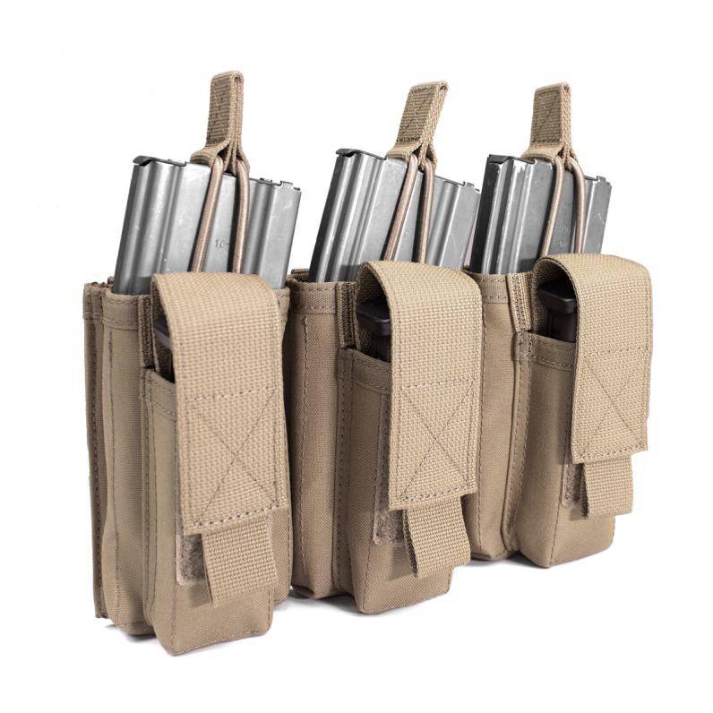 Dreifache offene 5,56-mm-Magazintasche mit 3 Pistolentaschen – Coyote