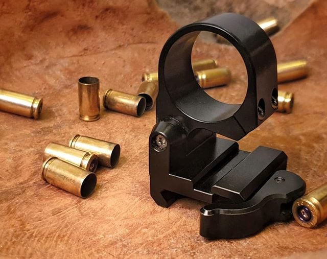 Flip Mount - Black